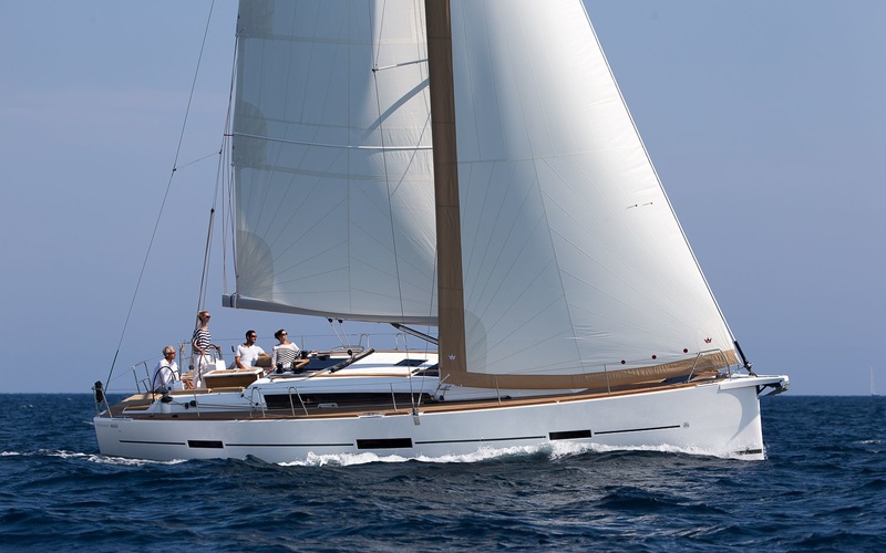 Dufour 460