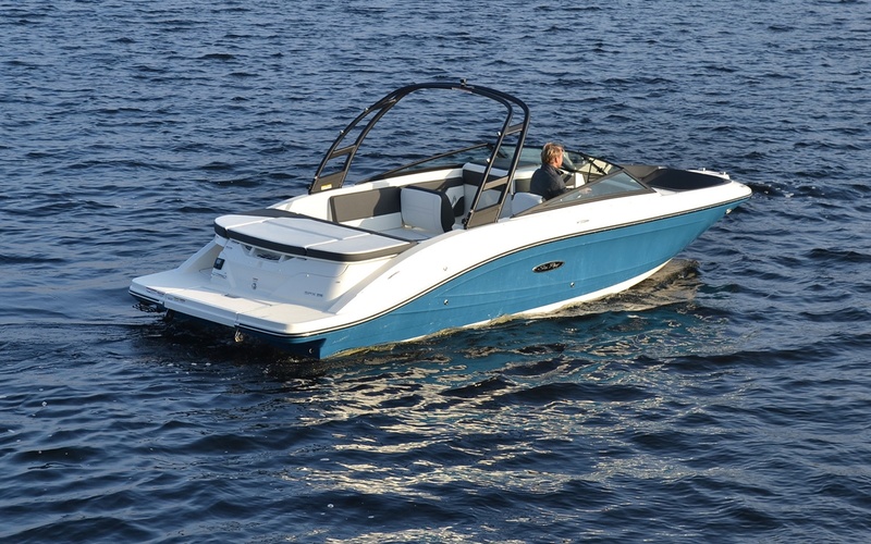 Sea Ray 230 SPX