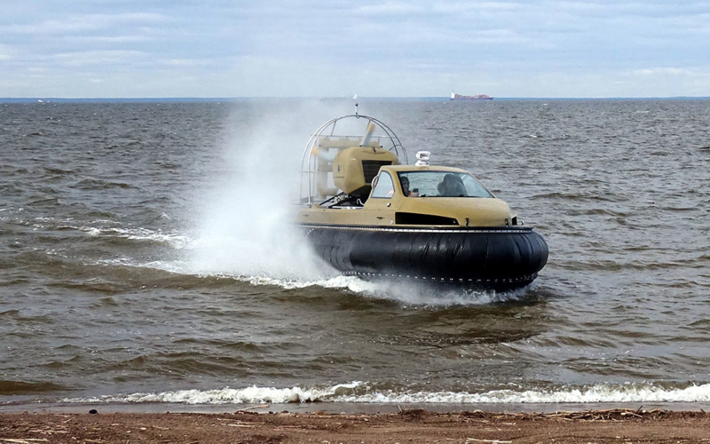 Christy Hovercraft Christy 6183 Military
