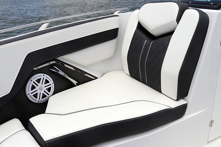 Monterey 255SS