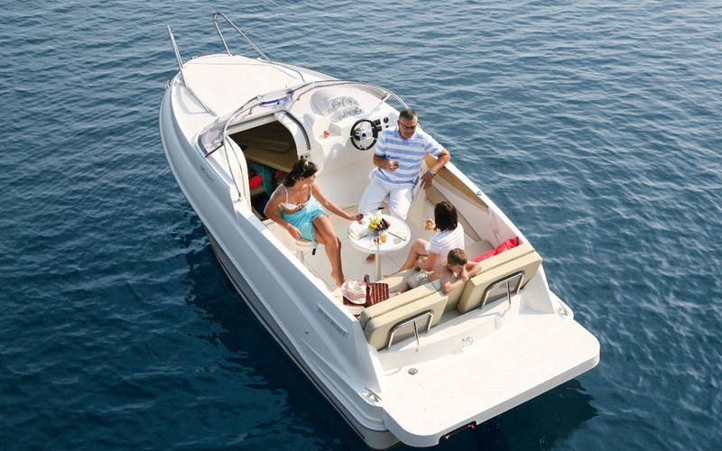 Quicksilver Activ 640 Cabin