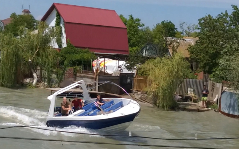 Akua Boat Касатка PRO 650