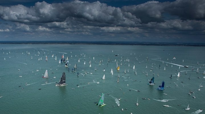 This year, the teams were unlucky with the weather. The race is slow and painful.