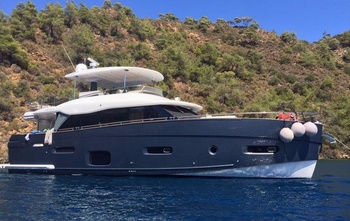 Azimut Magellano 66 (2016)