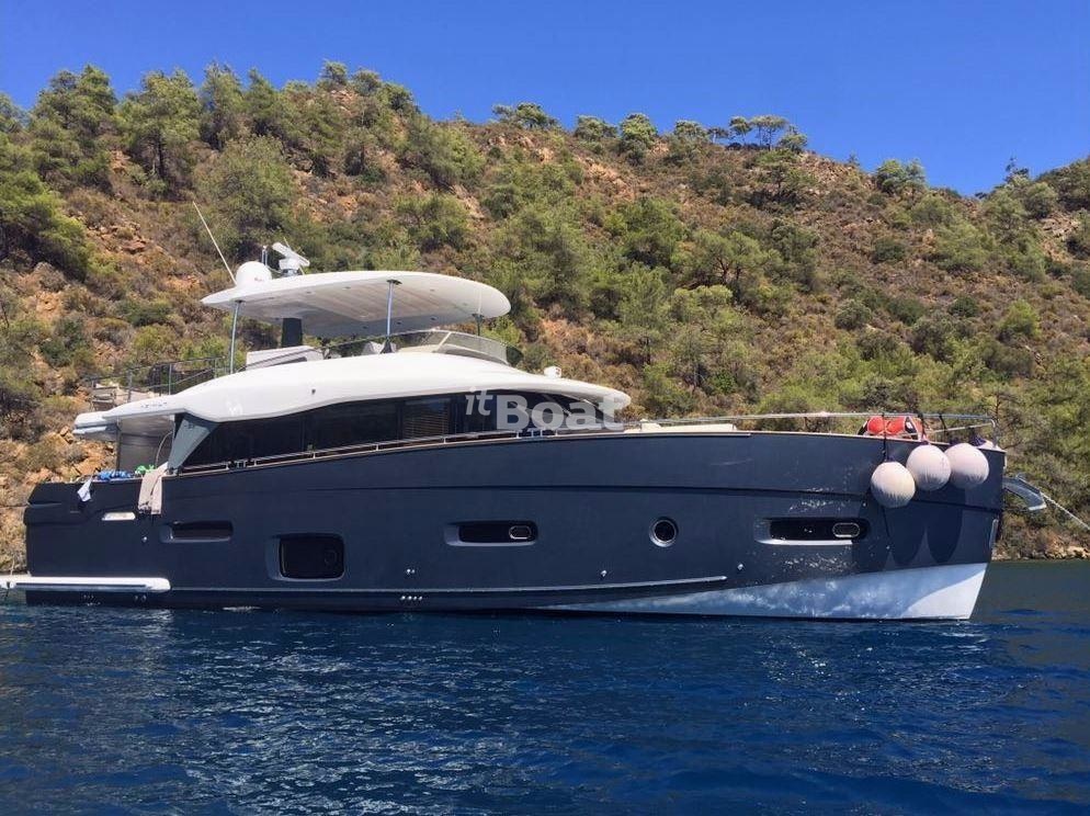 Azimut Magellano 66 (2016)