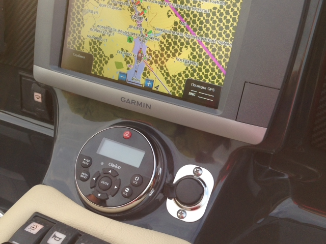 Velvette Performance boat NGT 27 (2015)
