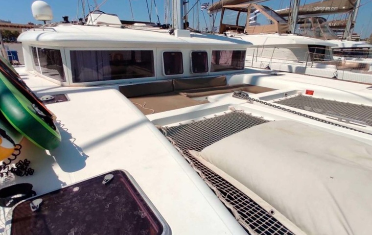 Lagoon 450 F (2012)