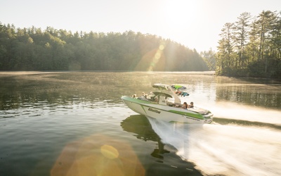Malibu Wakesetter 25 LSV