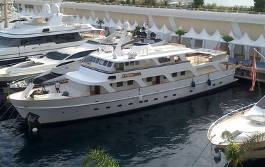 Custom Boats Antares of Britain