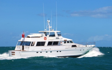 Lloyds Ships Australia Bahama