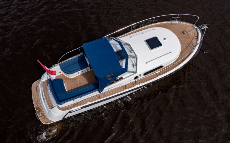 Interboat Intercruiser 32