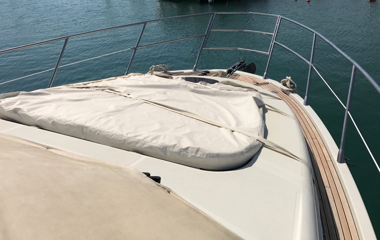 Azimut 43S (2005)