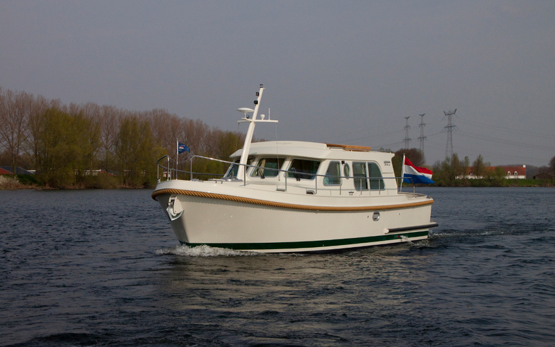 Linssen 34.9 Sedan