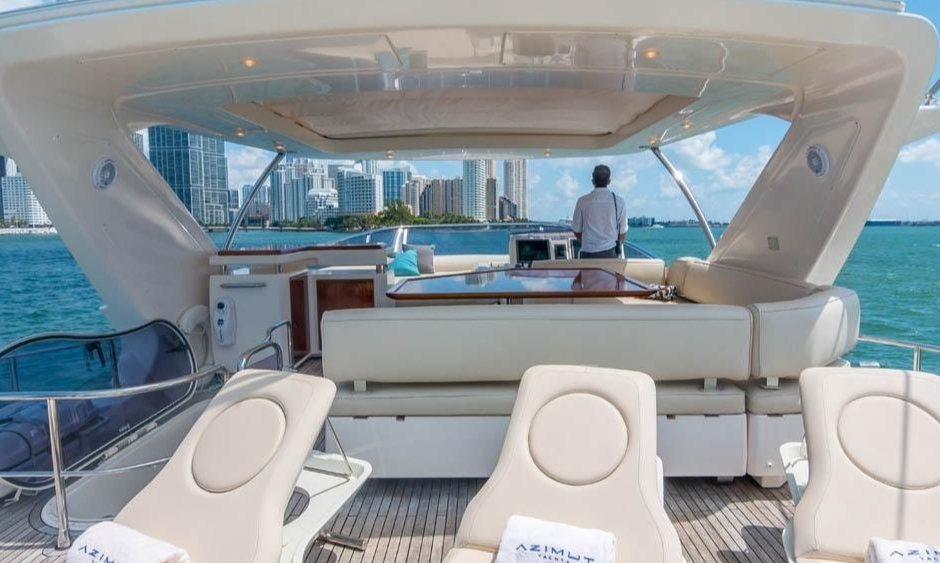 Azimut Seven
