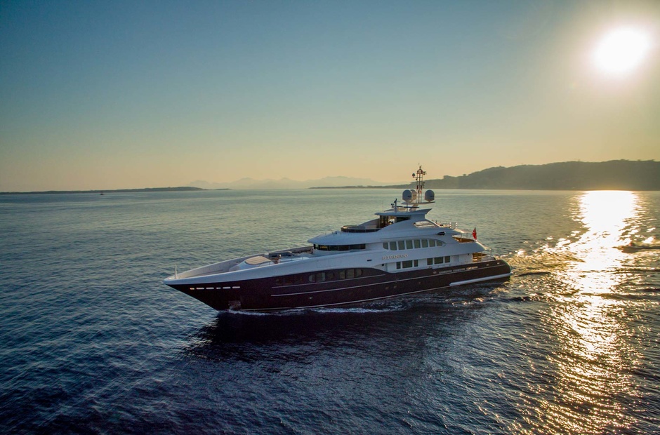 Heesen Sirocco