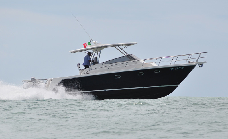 Cantieri Estensi 370 Bluetime
