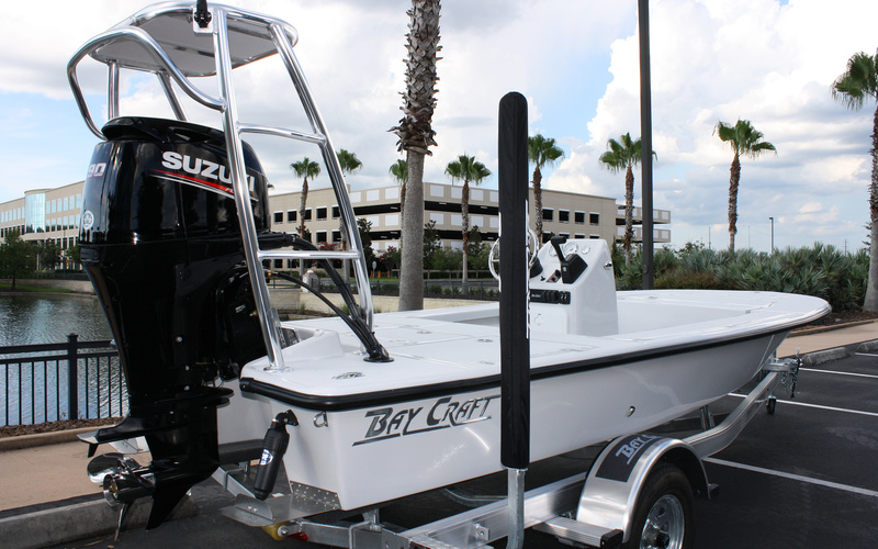 Bay Craft 180 Tunnel Explorer