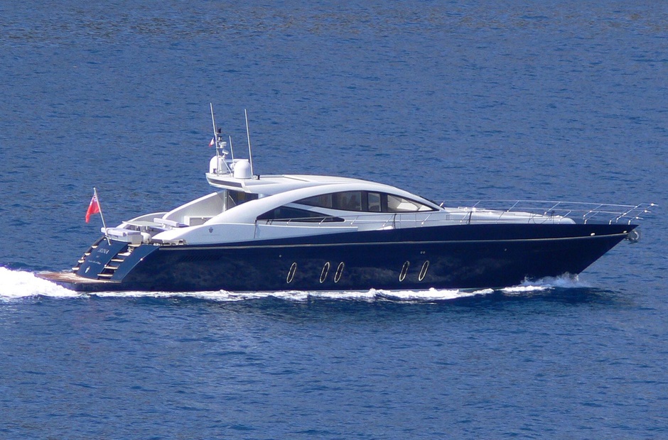 Royal Denship Irina Esc
