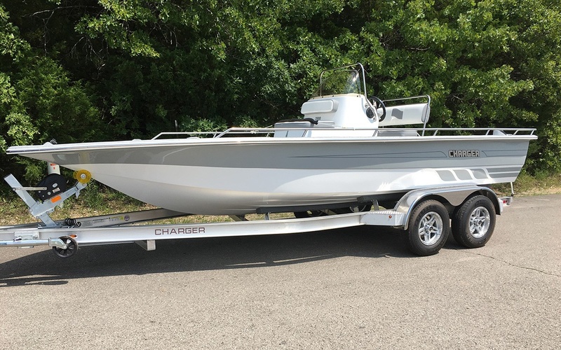 Charger Bay 2200RG