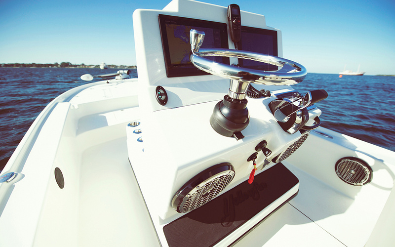 Yellowfin 24 Bay CE