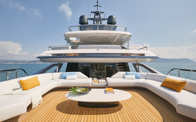 Azimut Trideck