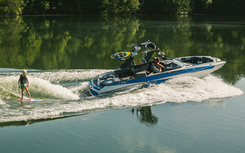 Malibu Wakesetter 23 MXZ