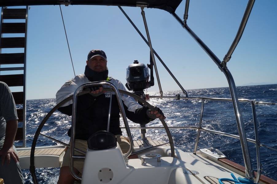 The commander is confidently on course for Kea.