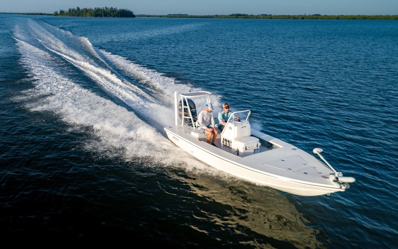 Hewes Redfisher 18
