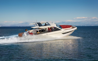 Bavaria Vida 33