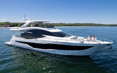 Galeon 800 Fly