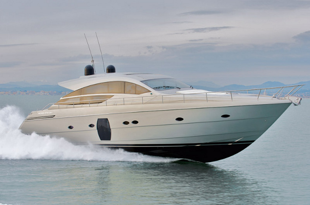 Pershing 64