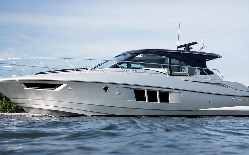 Cruisers Yachts 45 Cantius