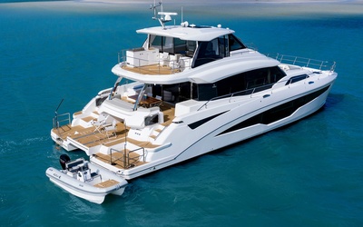Aquila  70 Luxury