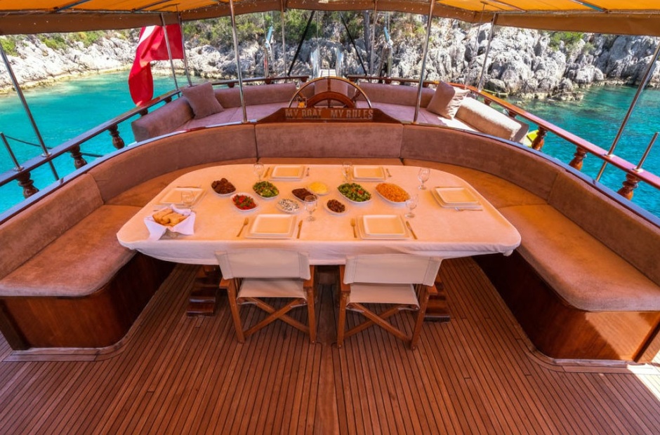 Custom Boats Efe Burak