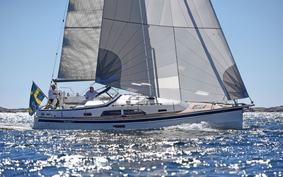 Hallberg-Rassy 340