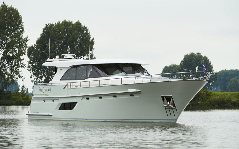 Van den Hoven Executive 1700 MK2