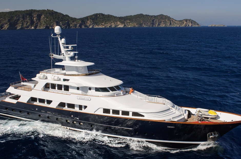 Sterling Yachts L'Albatros