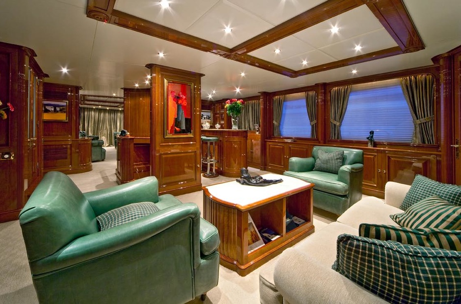 Benetti Sea Century