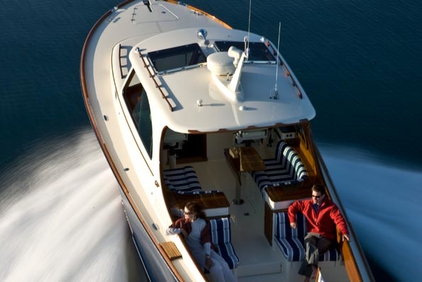 Hinckley Picnic Boat MKIII