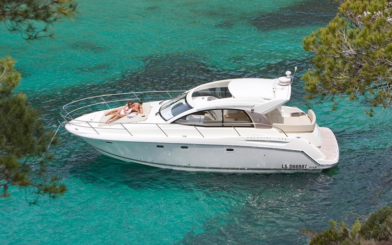 Prestige 390 S