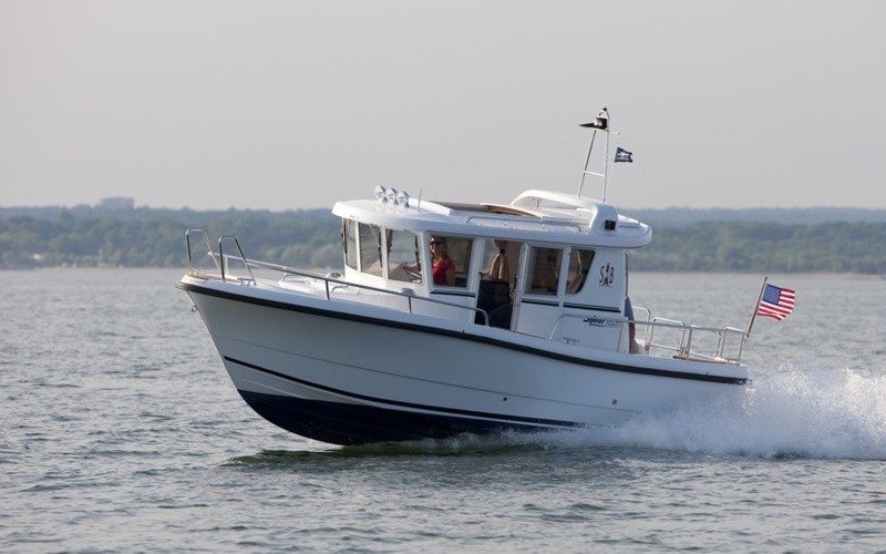 Minor Offshore 25