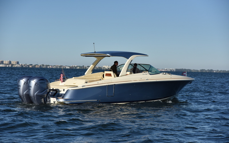Chris-Craft Launch 35 GT