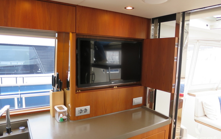 Contest 52MC Flybridge (2013)