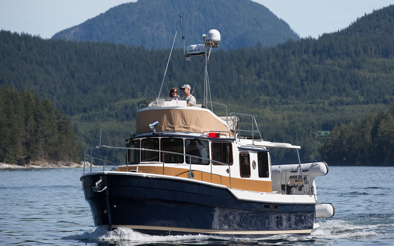 Ranger Tugs R-31 CB