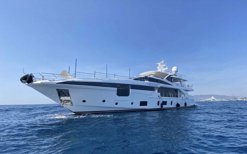 Premier Pontoons Alante