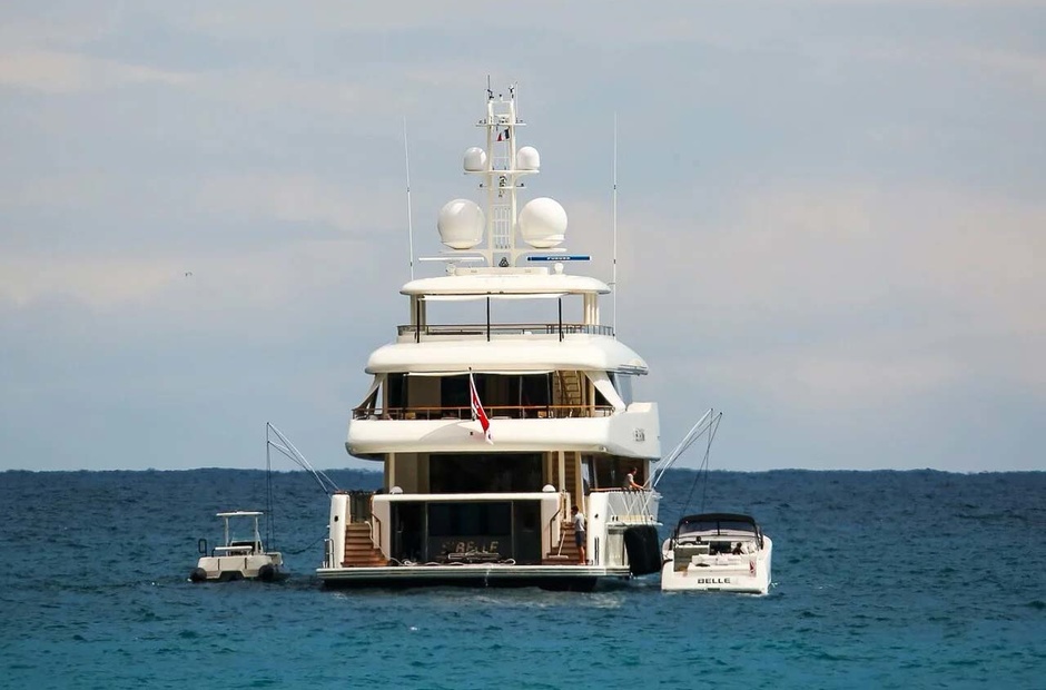 Heesen Bijin