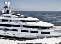 DreAMBoat is another boat from the» American National Football League «fleet. It belongs to the owner of Atlanta Falcons, Arthur Blank. The yacht is the result of the first collaboration between Espen Oino and Terence Disdale.