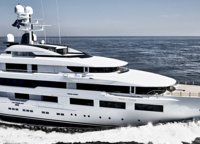 DreAMBoat is another boat from the» American National Football League «fleet. It belongs to the owner of Atlanta Falcons, Arthur Blank. The yacht is the result of the first collaboration between Espen Oino and Terence Disdale.