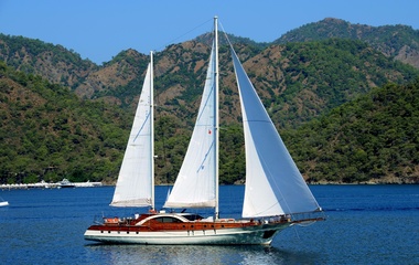 Yener Yachts Justiniano