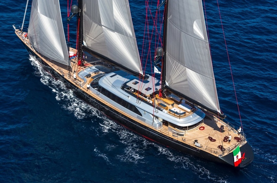 Perini Navi Seven